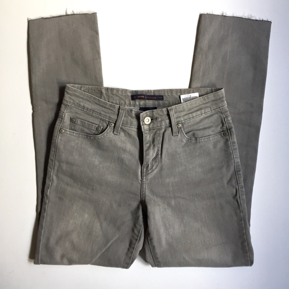Grey LEVIS Mid-Rise Skinny Ankle Jean Size 4